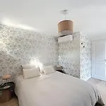 Nuit D'or - Dependance - Sejour & Pro Apartment *
