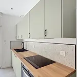 Apartment Nuit D'or - Dependance - Sejour & Pro *